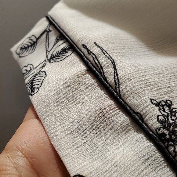 Short Kimono Cover-up/ Cardigan - Picture 4 of 4